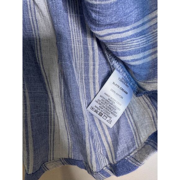 LUSH Boutique White and Blue Striped Loose Fit Flattering Top XS - Picture 4 of 5